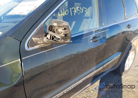 2011 Jeep Grand Cherokee Laredo from USA, damaged, VIN 1J4RR4GG3BC534807